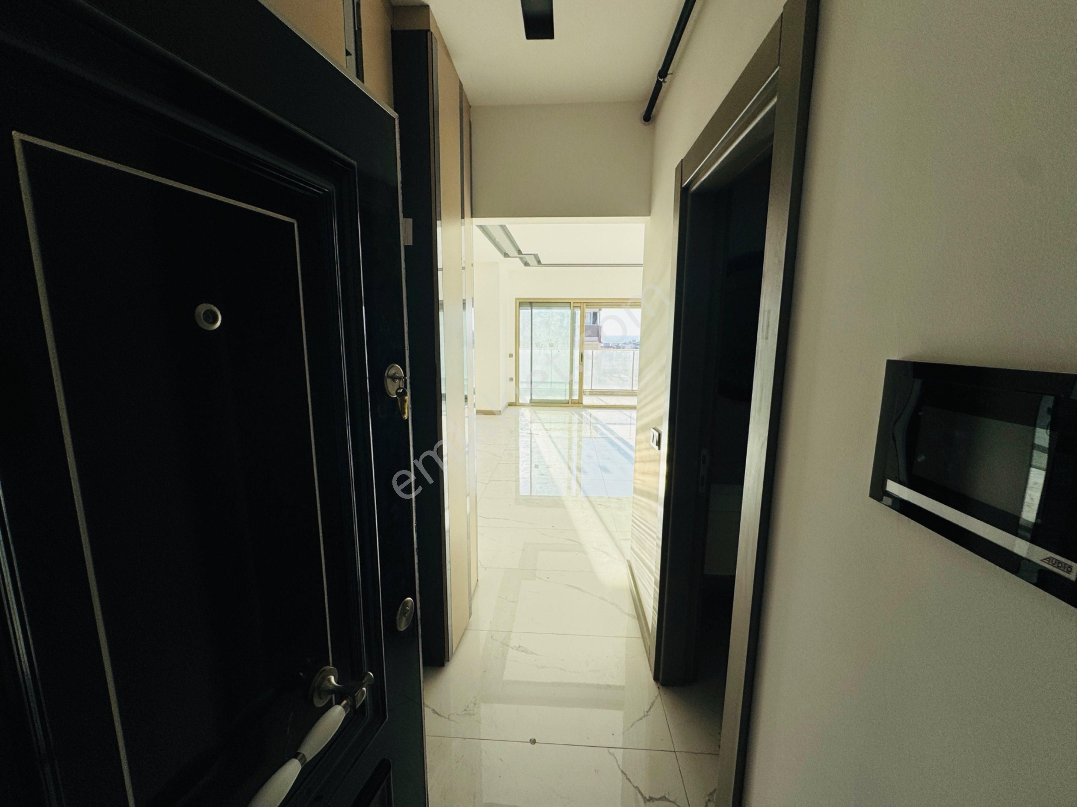 Kuşadası Ege Mahallesinde Havuzlu Satılık 2+1 Rezidans Daire - Görsel 31