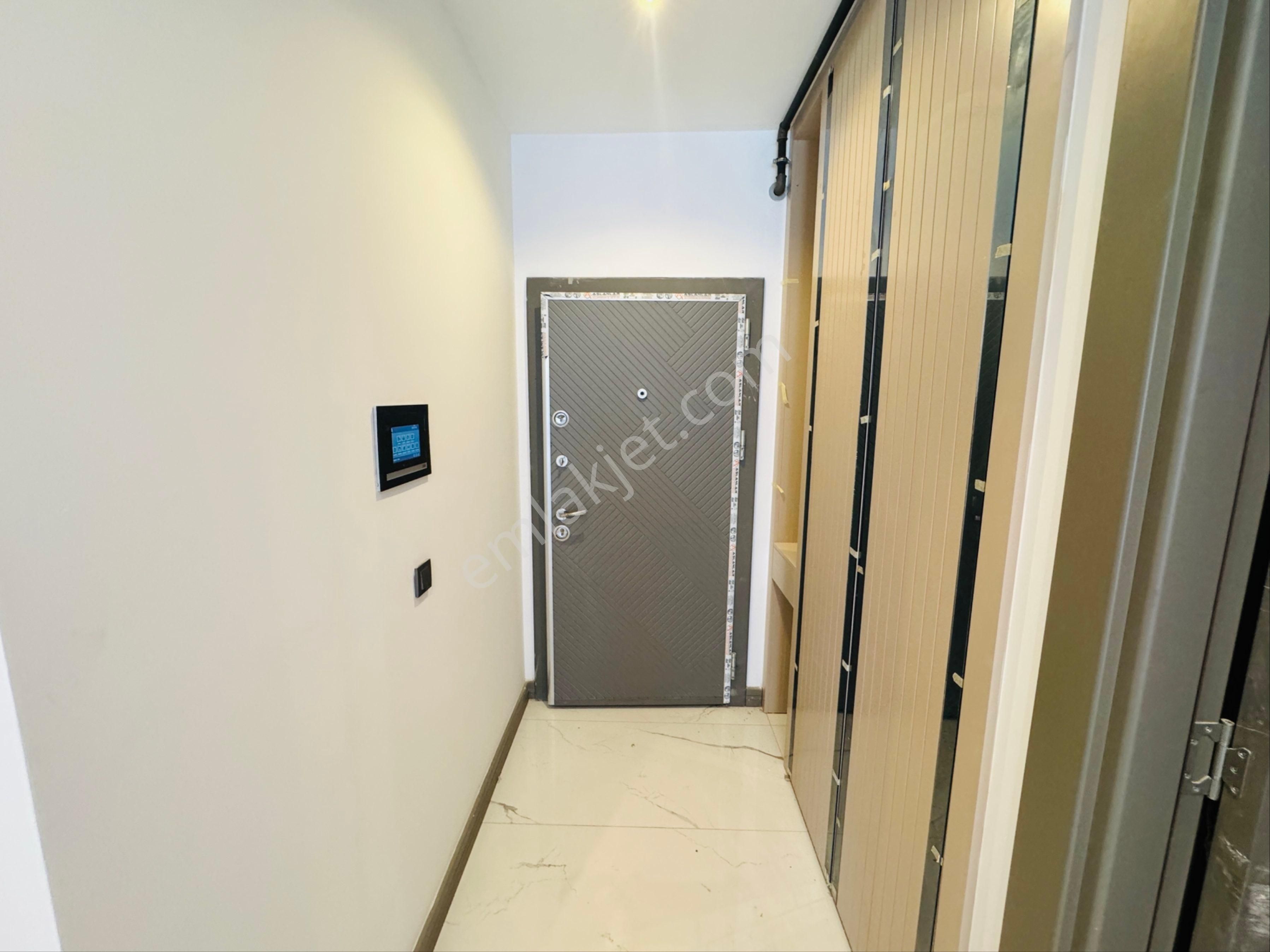 Kuşadası Ege Mahallesinde Havuzlu Satılık 2+1 Rezidans Daire - Görsel 24