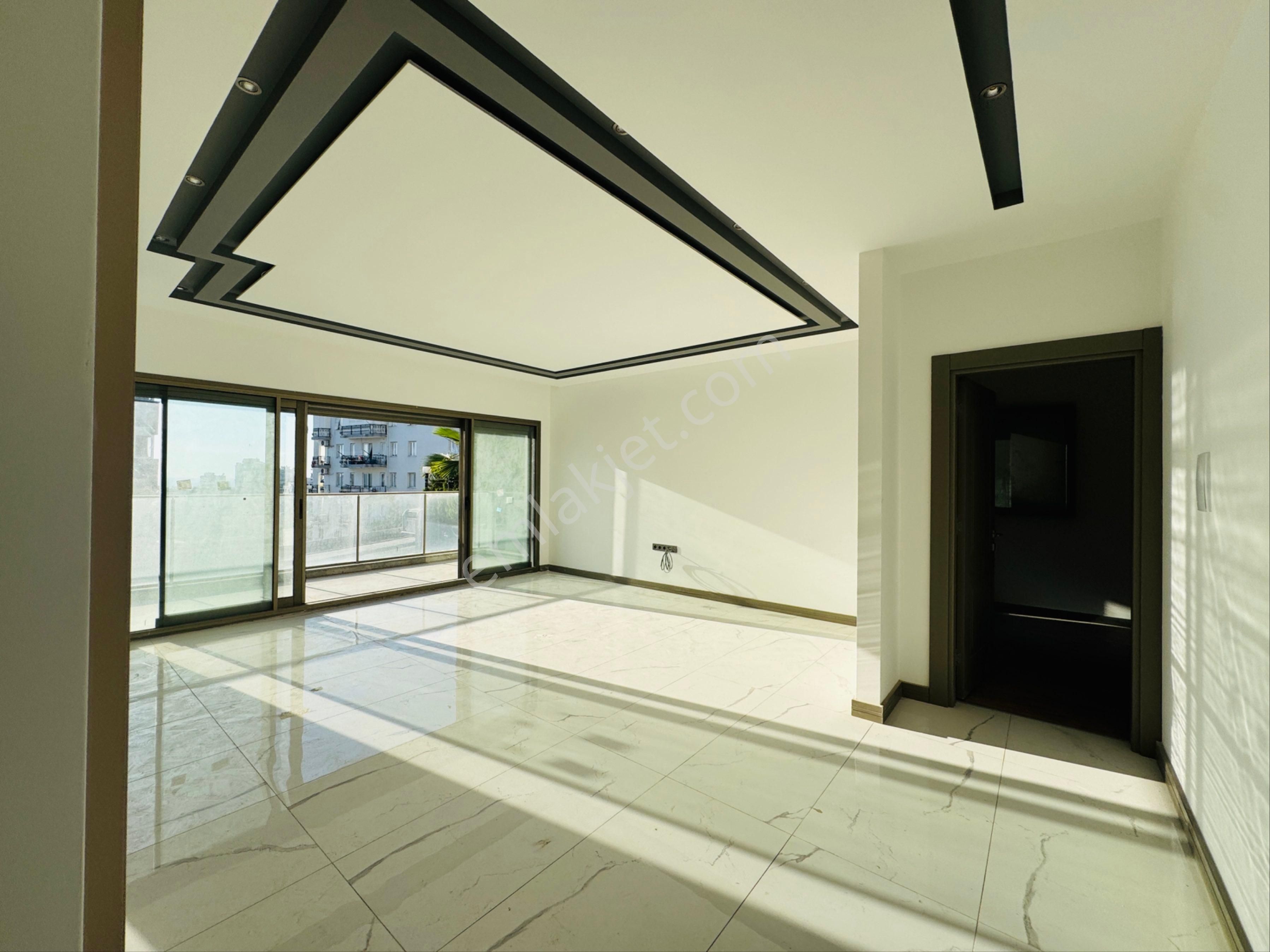 Kuşadası Ege Mahallesinde Havuzlu Satılık 2+1 Rezidans Daire - Görsel 10