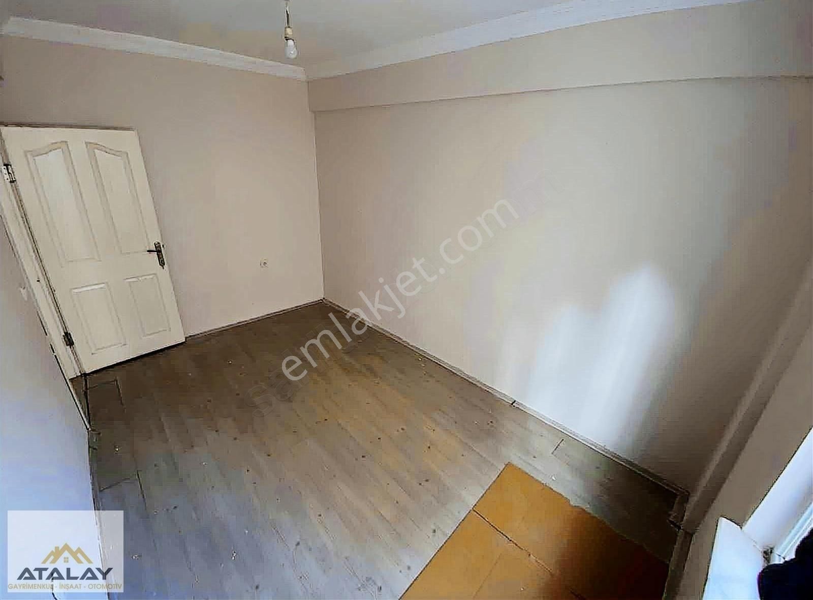 Atalay Gayrimenkul'den Meydan Mh 1+1 Kiralık Eşyasız Daire