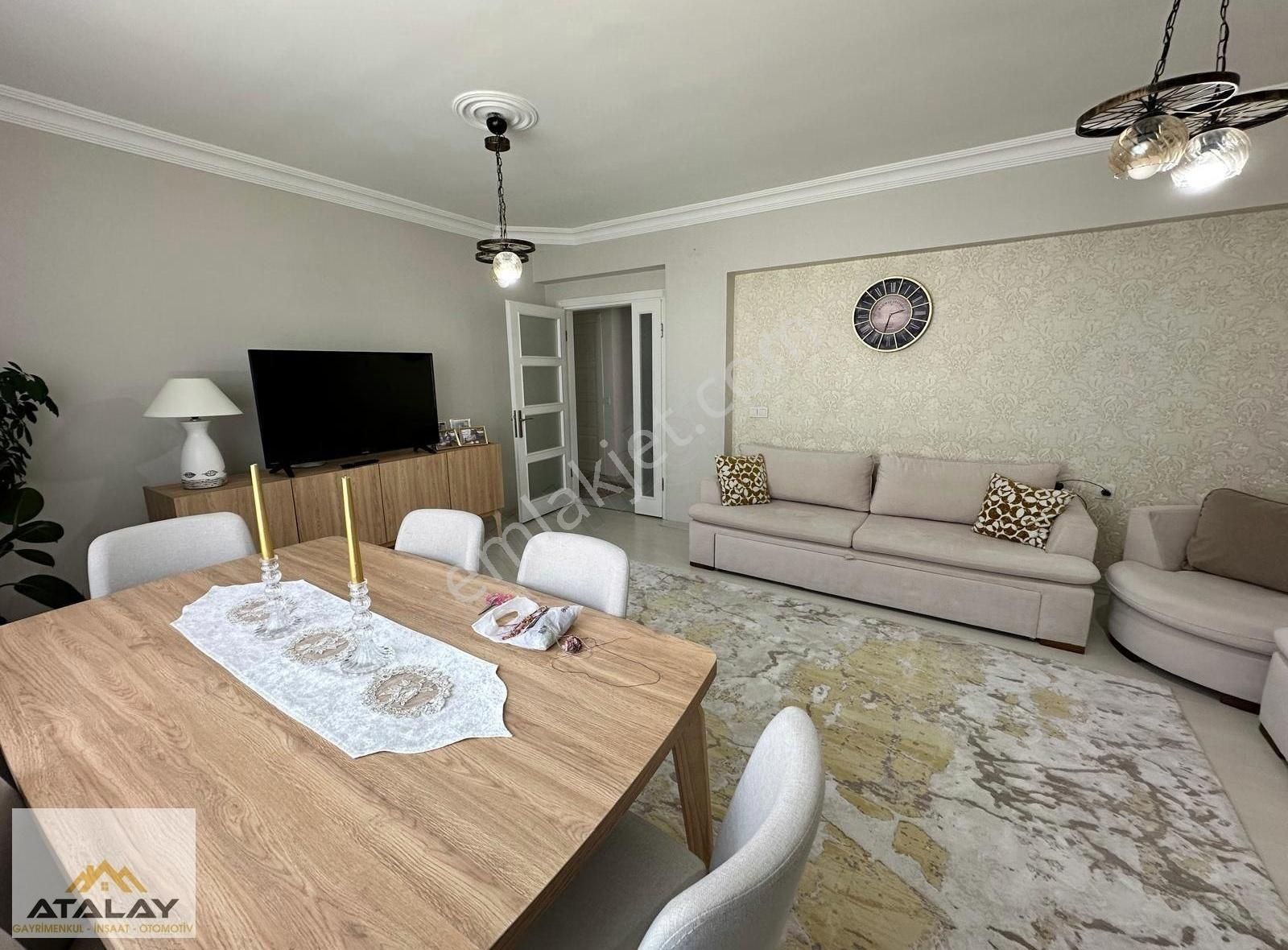 Atalay Gayrimenkul'den Yunusemre De 4+1 Eşyasız Kiralık Daire