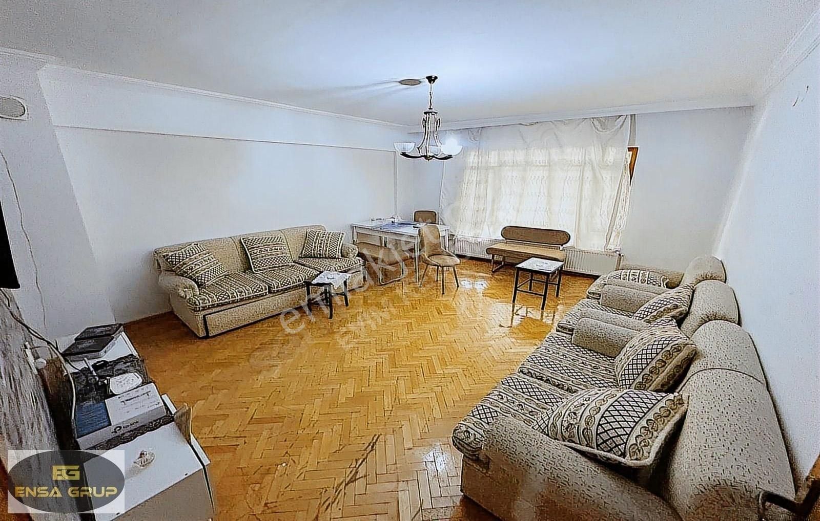 Dutluk Metroya 2 Dk Yürüme Mesafesinde 2+1 Altı Daire Y.giriş!