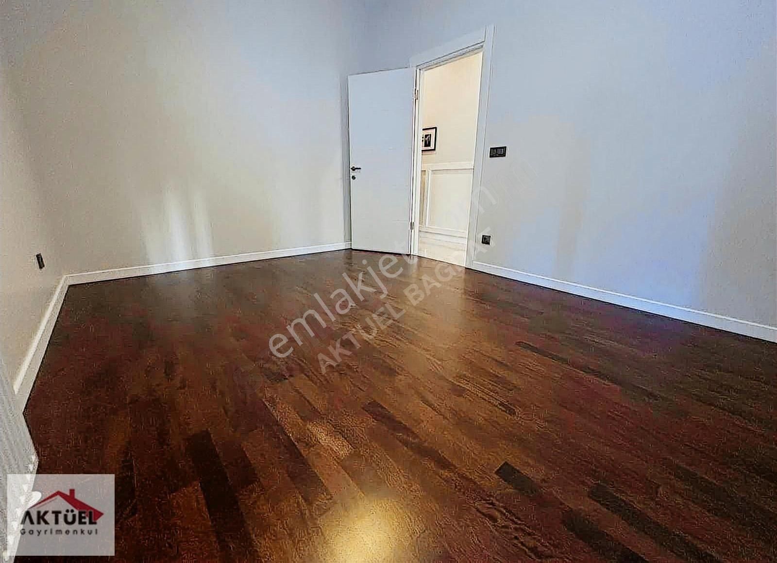 Caddebostan Bağdat'a Yakın Yeşillikler İçinde 130 M2 Yeni 3+1 - Görsel 12