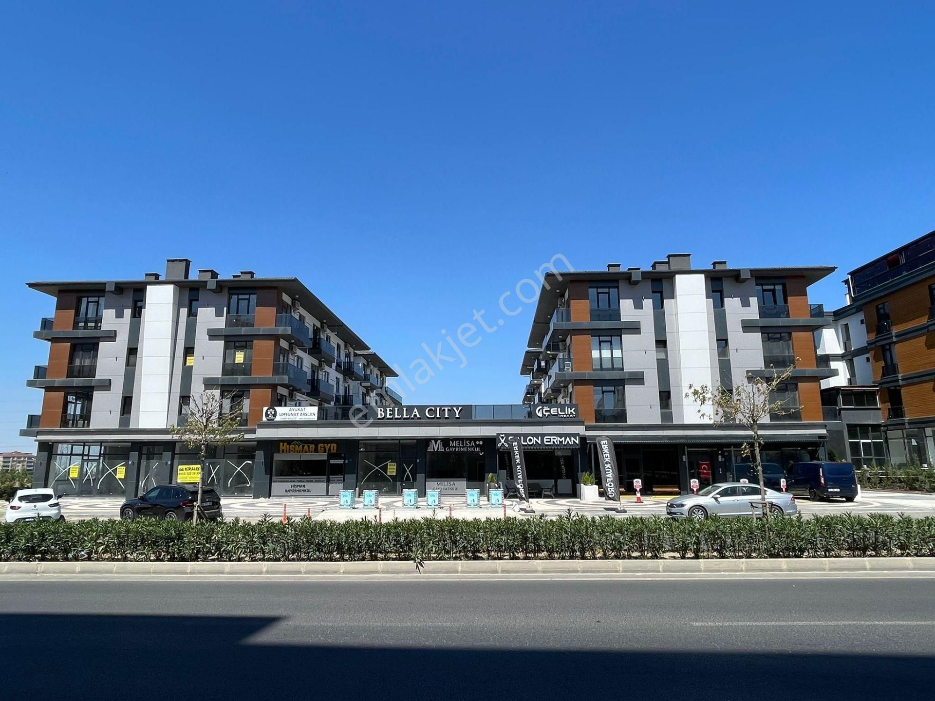 Remax Land'ten- Bella City-1+1 Lüks Ve Eşyalı Satılık Daire