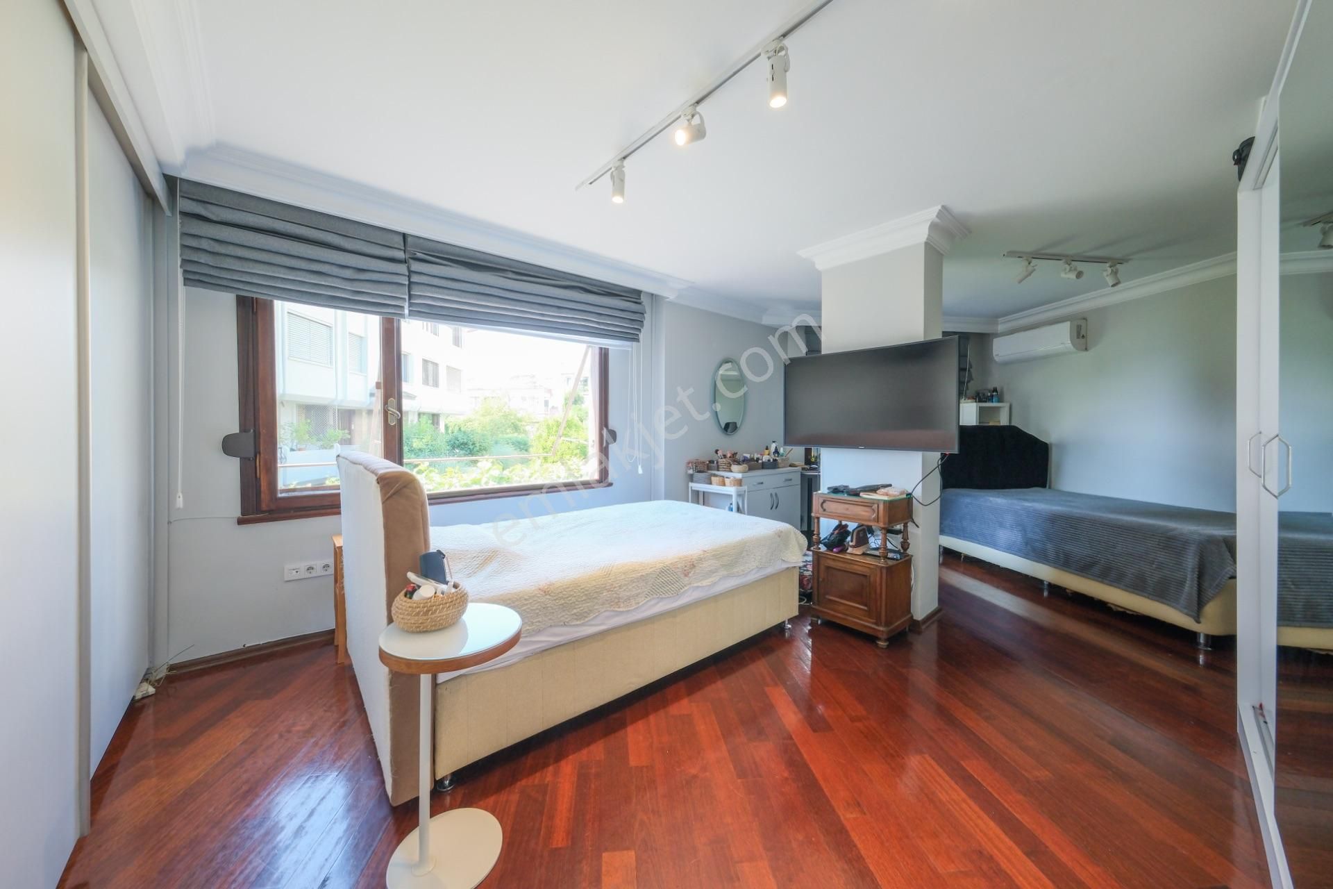 Satılık Beşiktaş 232 M² Ara Kat Caniko Sitesi Kız Kulesi Manzaralı - Görsel 19