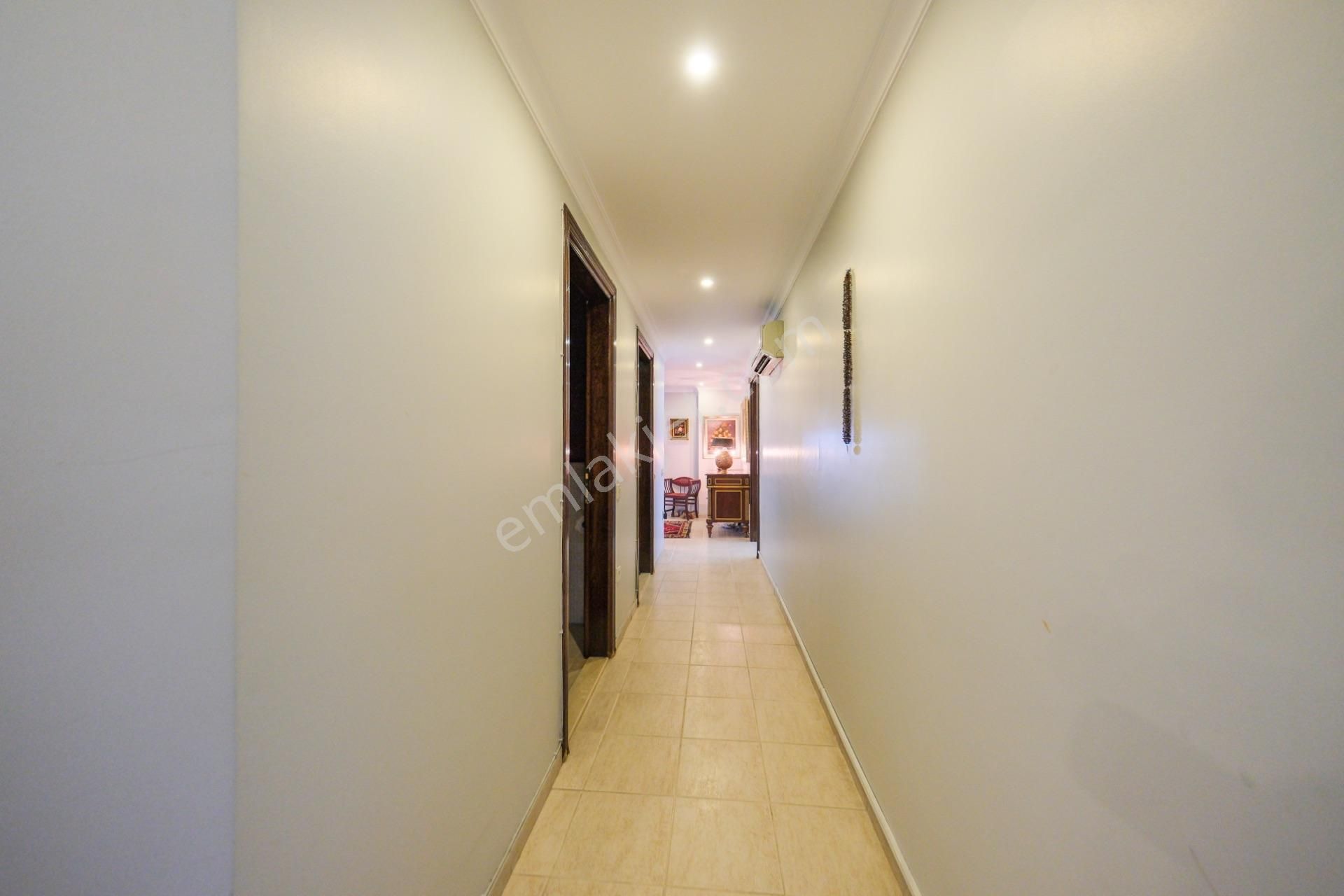 Satılık Beşiktaş 232 M² Ara Kat Caniko Sitesi Kız Kulesi Manzaralı - Görsel 20