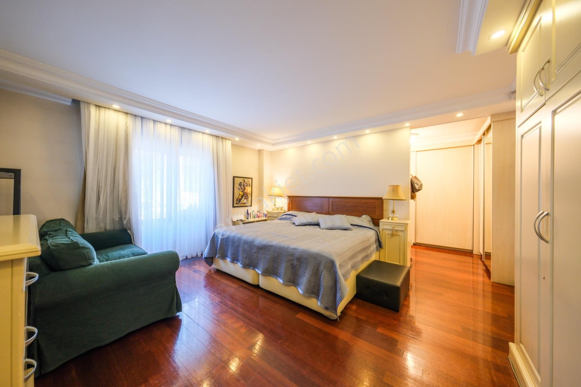 Satılık Beşiktaş 232 M² Ara Kat Caniko Sitesi Kız Kulesi Manzaralı - Görsel 14