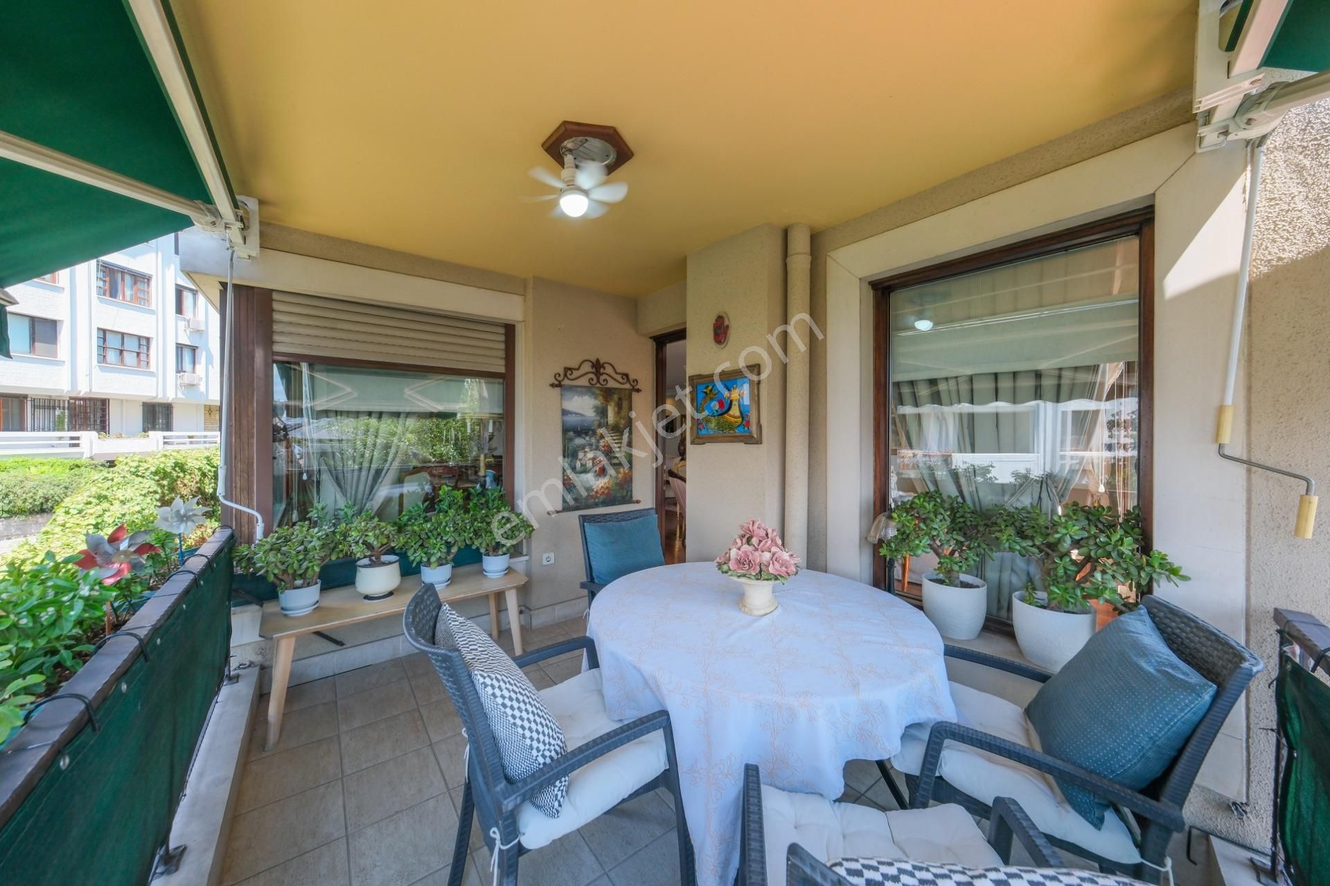 Satılık Beşiktaş 232 M² Ara Kat Caniko Sitesi Kız Kulesi Manzaralı - Görsel 9