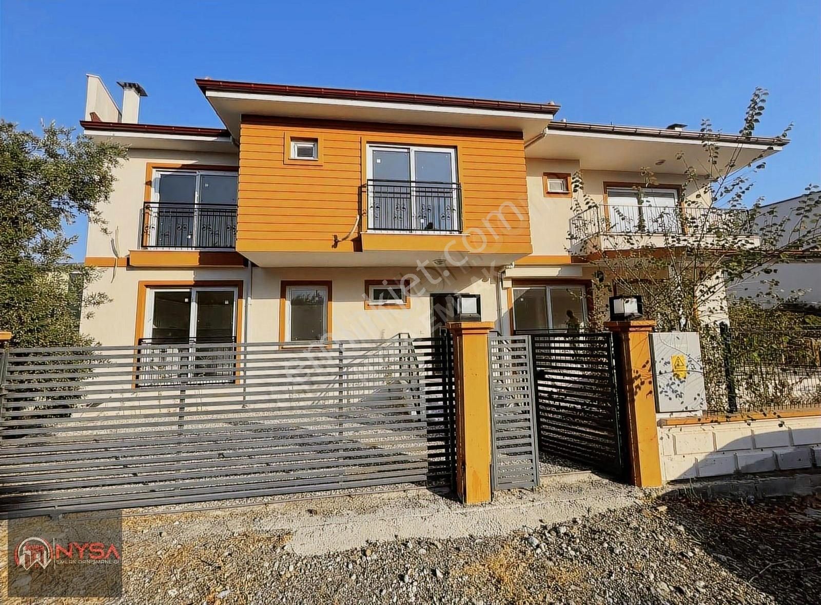 Nysa Emlaktan Ortaca Cumhuriyet Mahallesi Satılık Müstakil Villa