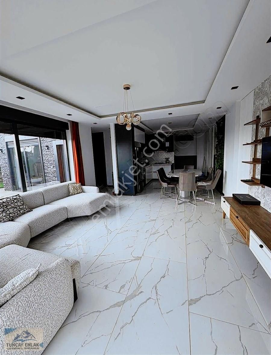 Alanya'da İncekum Da Müstakil Havuzlu Deniz Manzaralı Eşyalı - Görsel 13