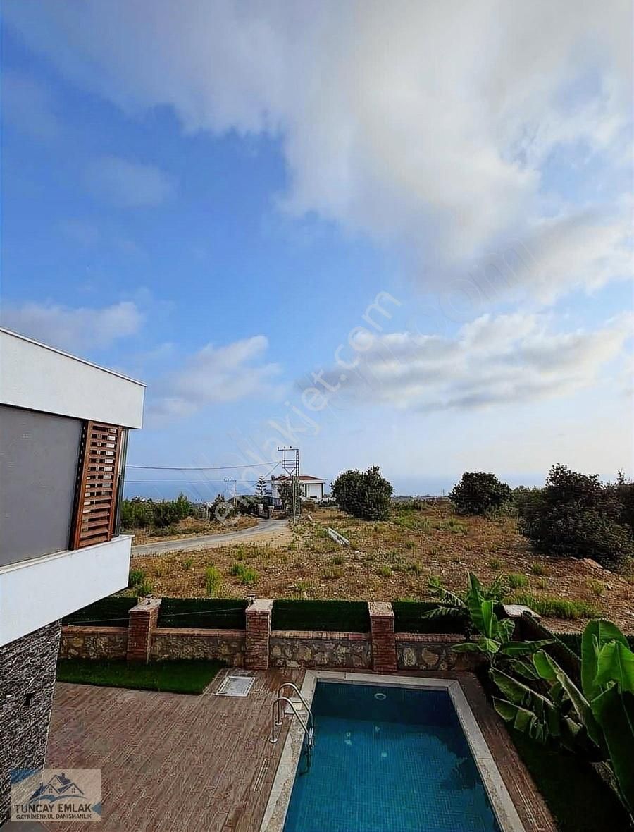 Alanya'da İncekum Da Müstakil Havuzlu Deniz Manzaralı Eşyalı - Görsel 16