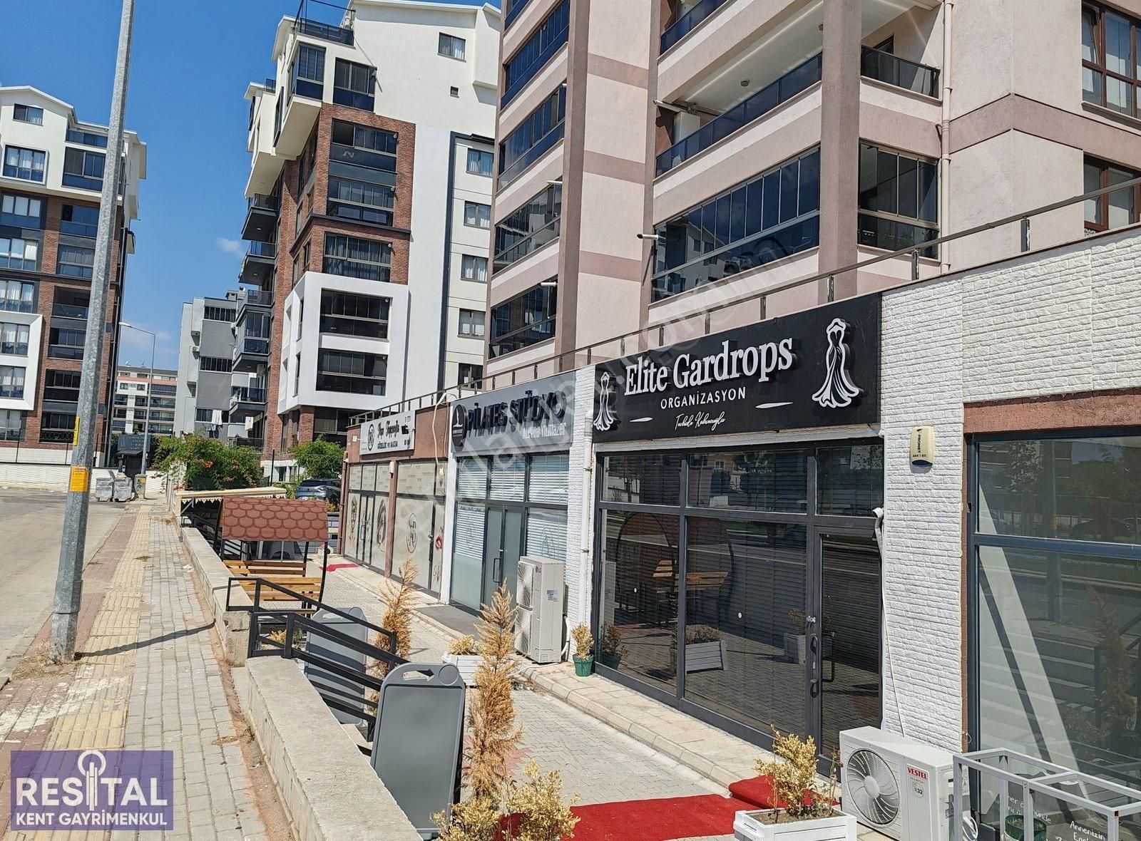 Hamitler Mah. Toplam 339 M2 Brüt 3 Dükkan Yüksek Kira Getirili - Görsel 11