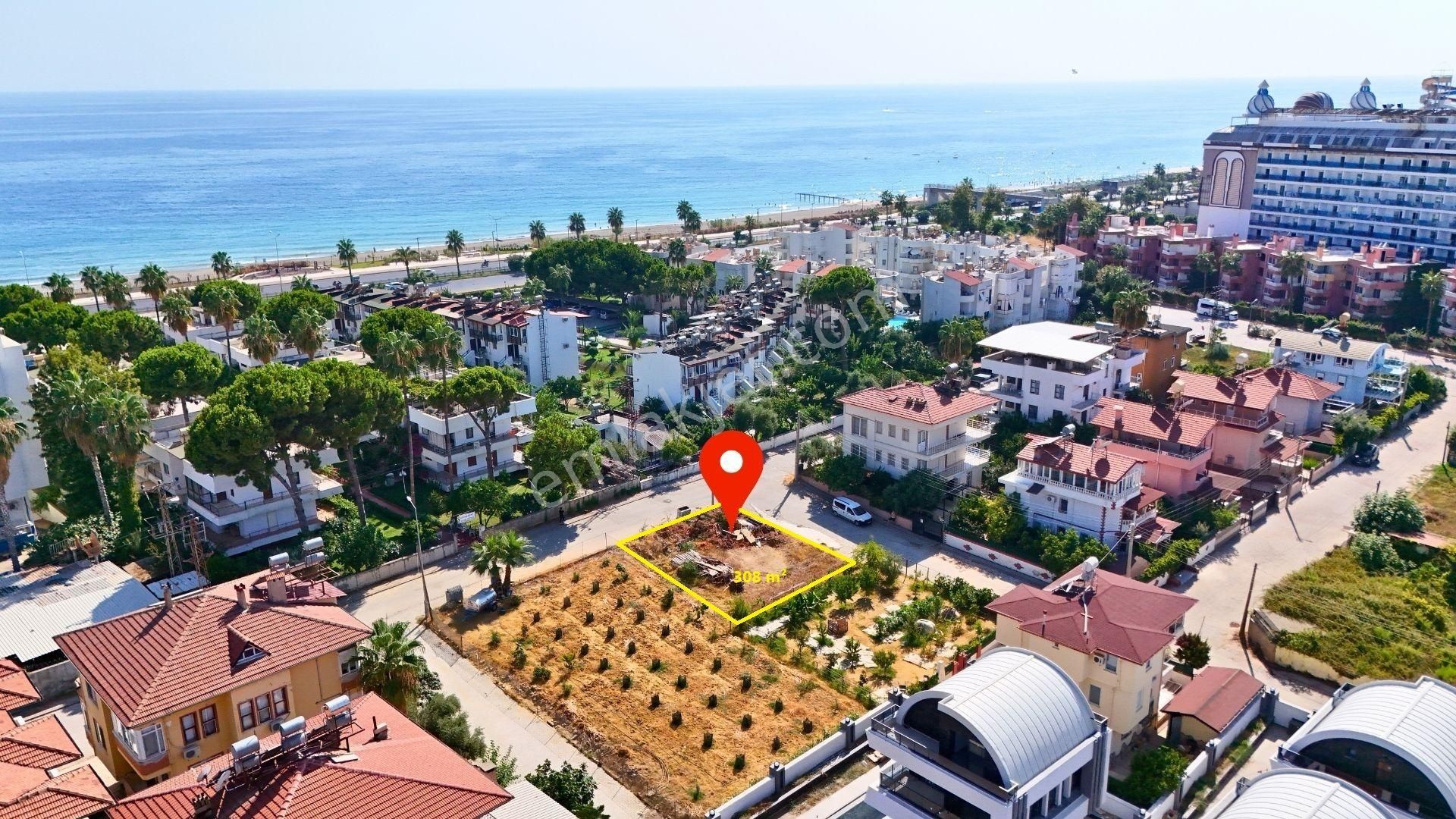 Satılık 308 M² Arsa Anayola Komşu, Alanya-konaklı