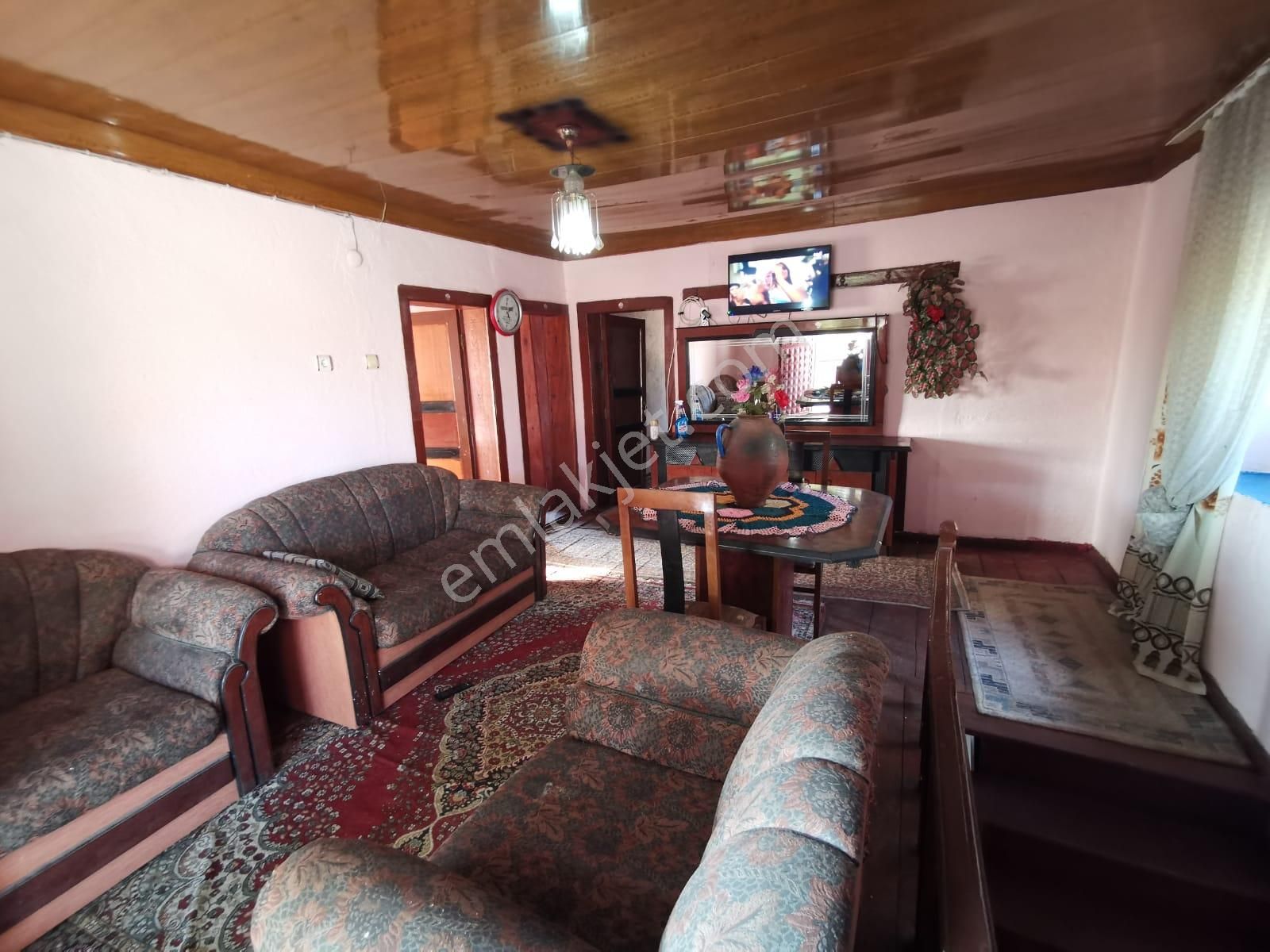 Ayvacık Söğütlü Köyü'nde Bahçeli, Müstakil Taş Ev - Görsel 12