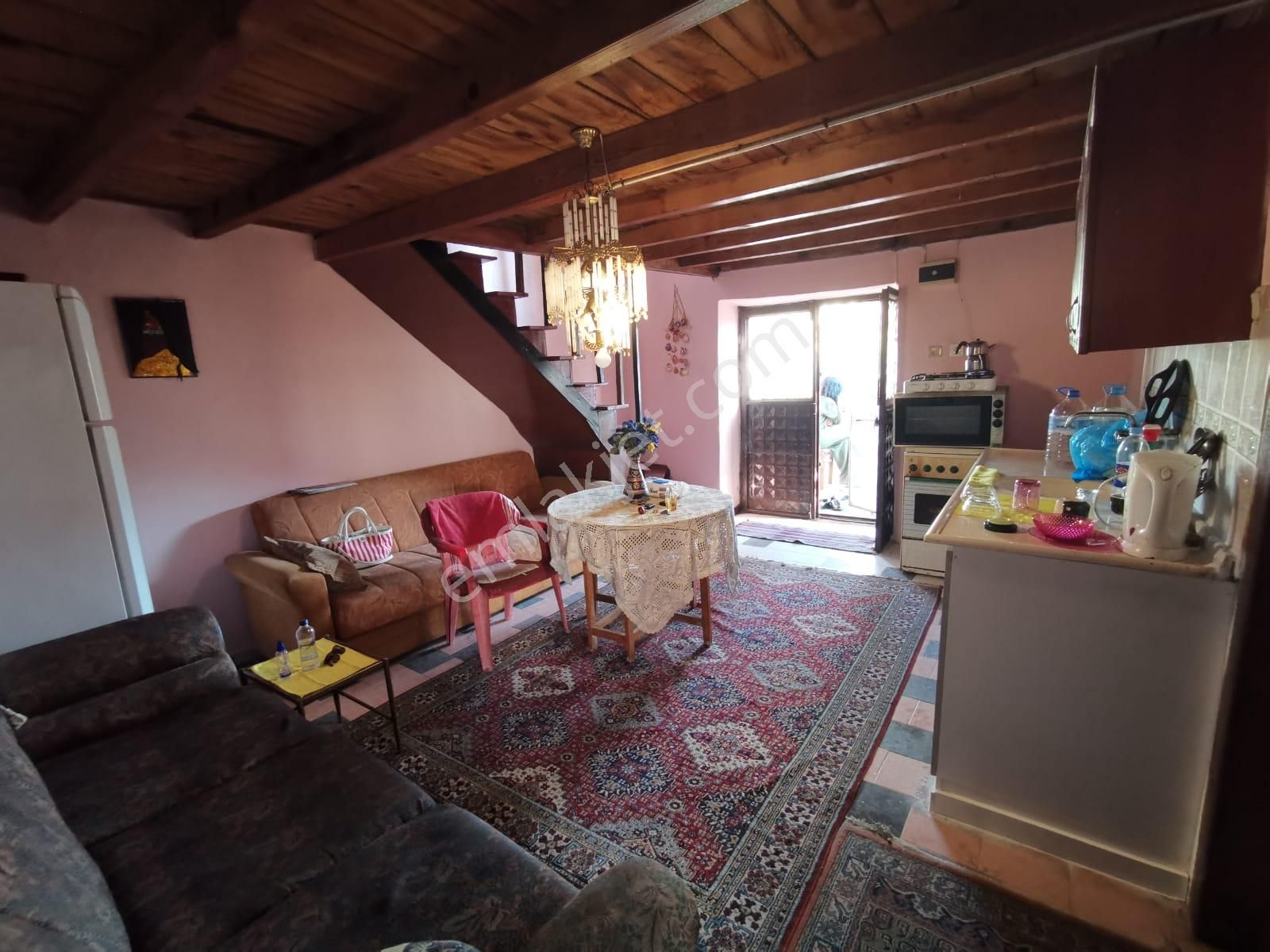 Ayvacık Söğütlü Köyü'nde Bahçeli, Müstakil Taş Ev - Görsel 10