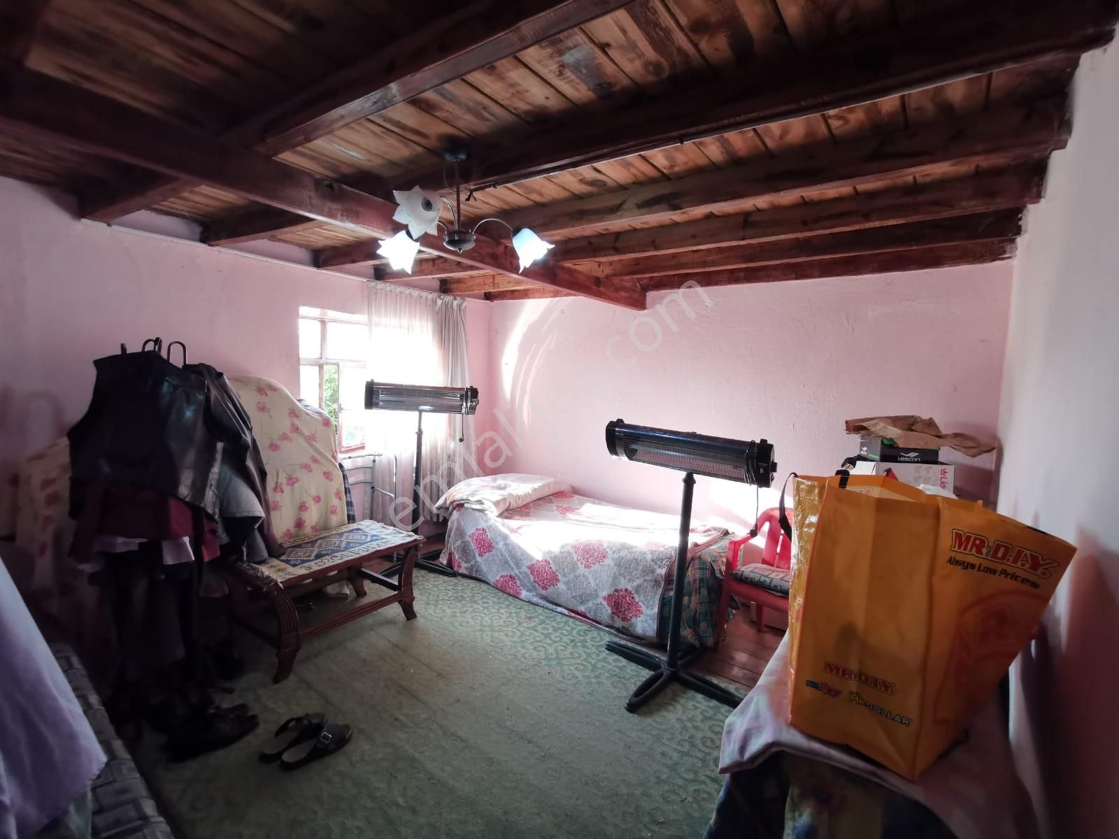 Ayvacık Söğütlü Köyü'nde Bahçeli, Müstakil Taş Ev - Görsel 7