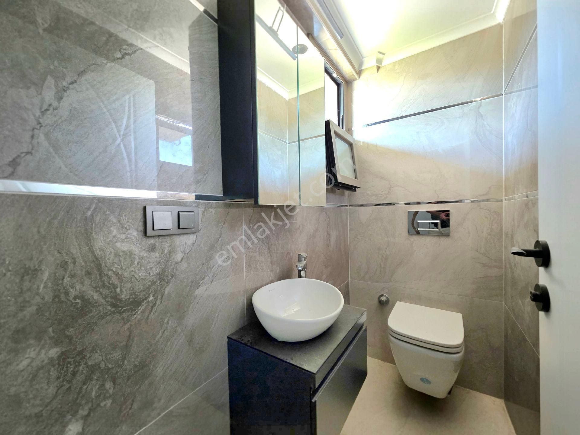 Fethiye Akarca'da Satılık 4+1 170m2 Bahçeli Havuzlu Villa - Görsel 10