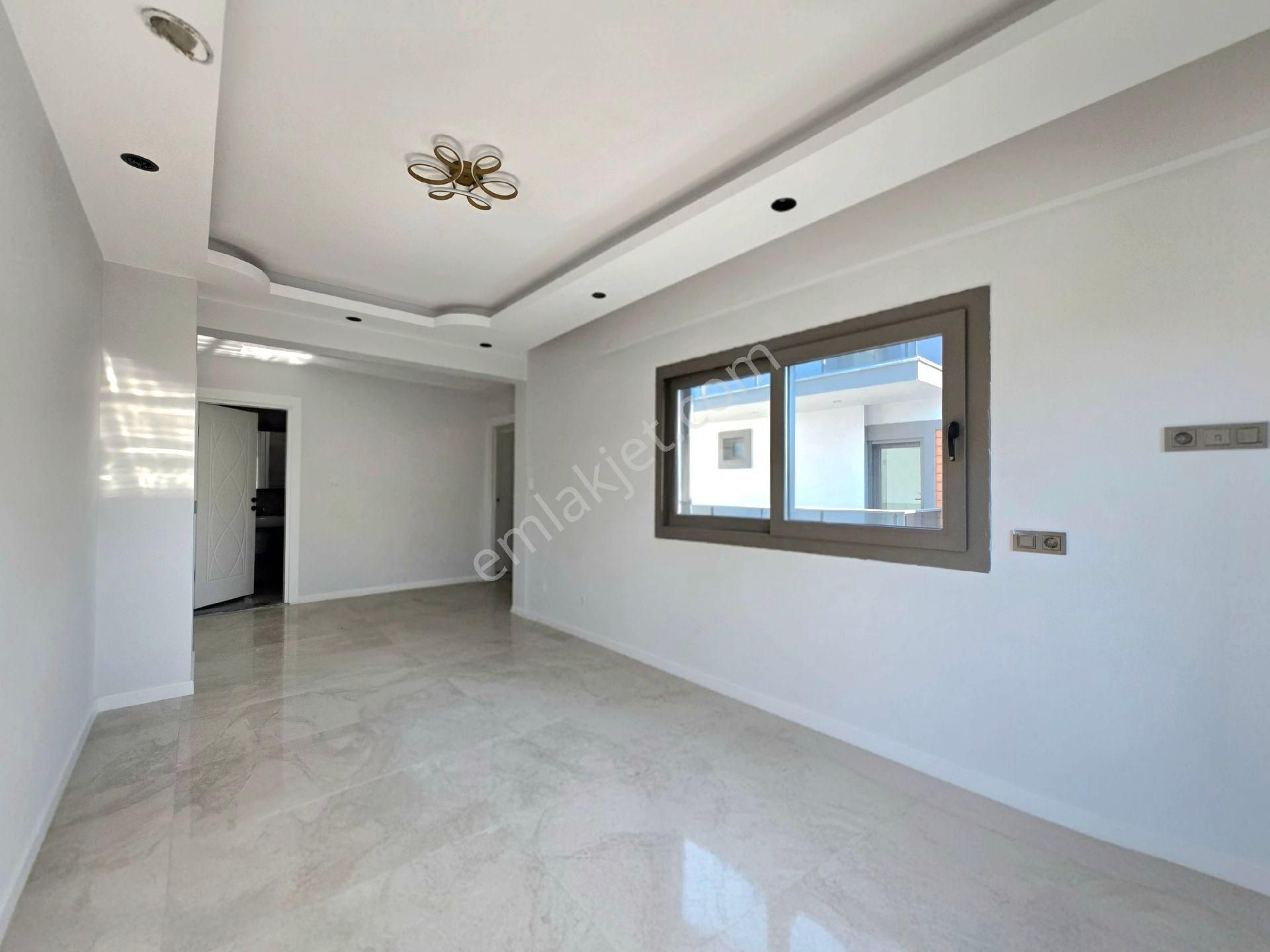 Fethiye Akarca'da Satılık 4+1 170m2 Bahçeli Havuzlu Villa - Görsel 12