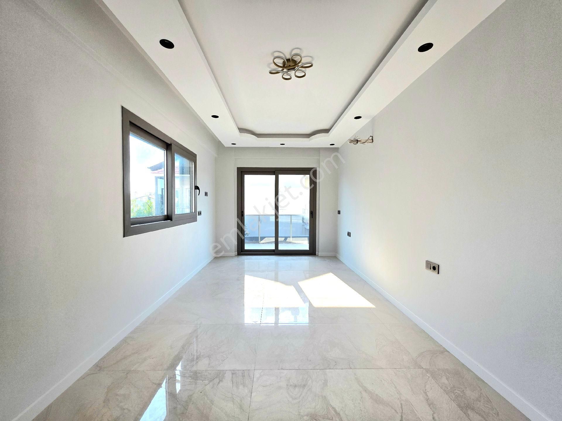 Fethiye Akarca'da Satılık 4+1 170m2 Bahçeli Havuzlu Villa - Görsel 30