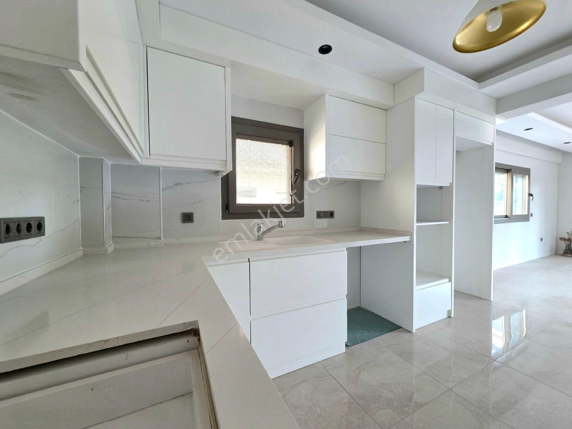 Fethiye Akarca'da Satılık 4+1 170m2 Bahçeli Havuzlu Villa - Görsel 7