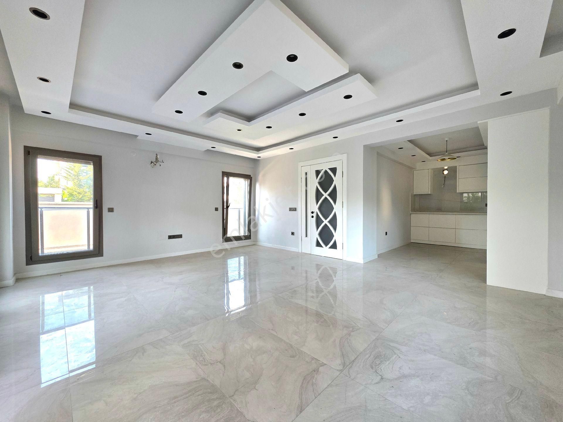 Fethiye Akarca'da Satılık 4+1 170m2 Bahçeli Havuzlu Villa - Görsel 4