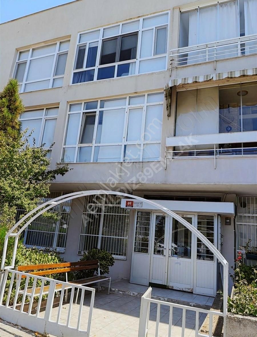 Aşti Yakını Merhale Sokak Kiralık Eşyalı Daire
