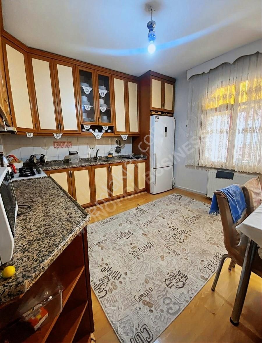 Gaziosmanpaşa Karadeniz Mahallesinde 2+1 Temiz Kiralık Daire