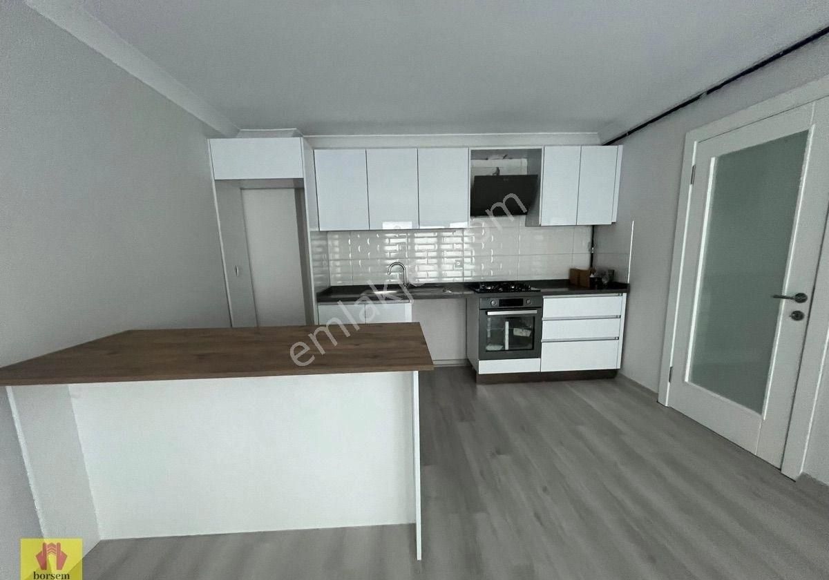 Ayrancı Mahallesi Tomurcuk Sokakta Sıfır Bina Yeni Eşyalarla Mobilyalı 1+1 Kiralık Daire