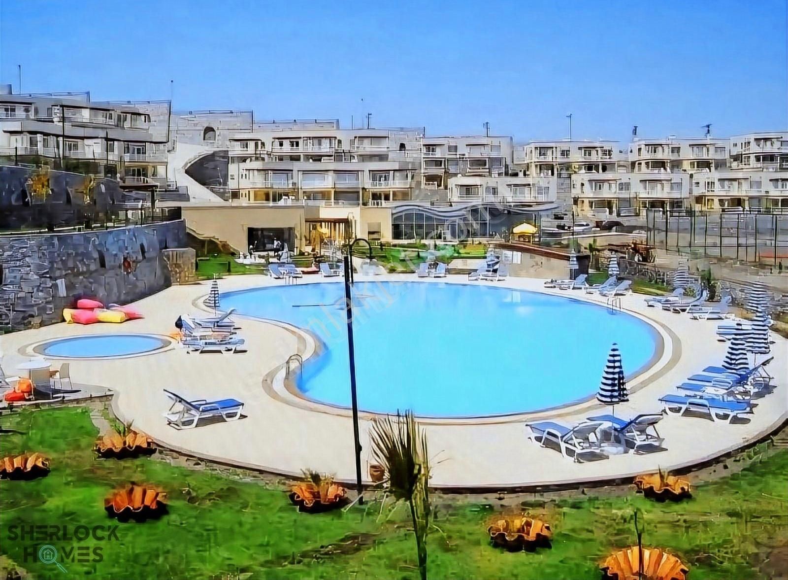 Sherlock Homes'tan Aileler İçin Site İçinde Bahçeli 2+1 Daire