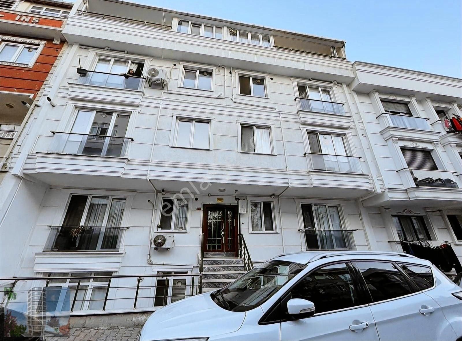 Cadde Üzerine 1 Dk Full Eşyalı 1+1 Kiralık Daire
