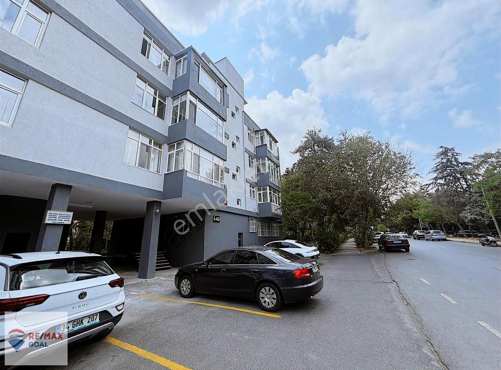 Ataköy'de Marmaraya Yürüme Mesafesinde Satılık Daire
