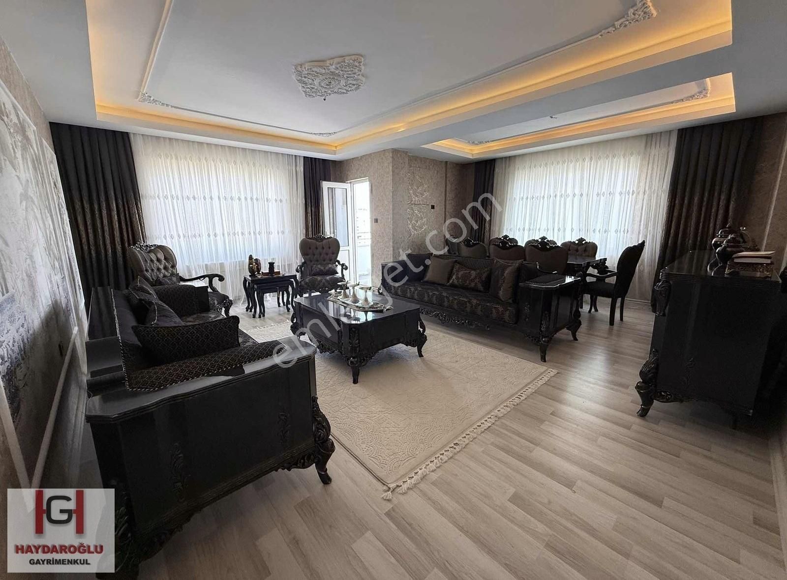 Batıkent Mah'de Ana Cadde Üzeri Satılık 3+1 Bakımlı Daire