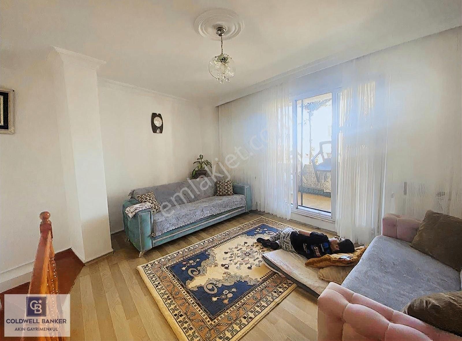 Yunus Emre Mah. 2+1 Balkonlu Ters Dubleks Satılık - Görsel 4