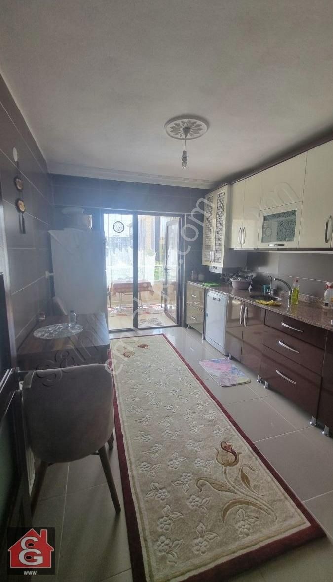 Ankara Gölbaşı Örencik Mah Kat Konumunda Yüksek Giriş