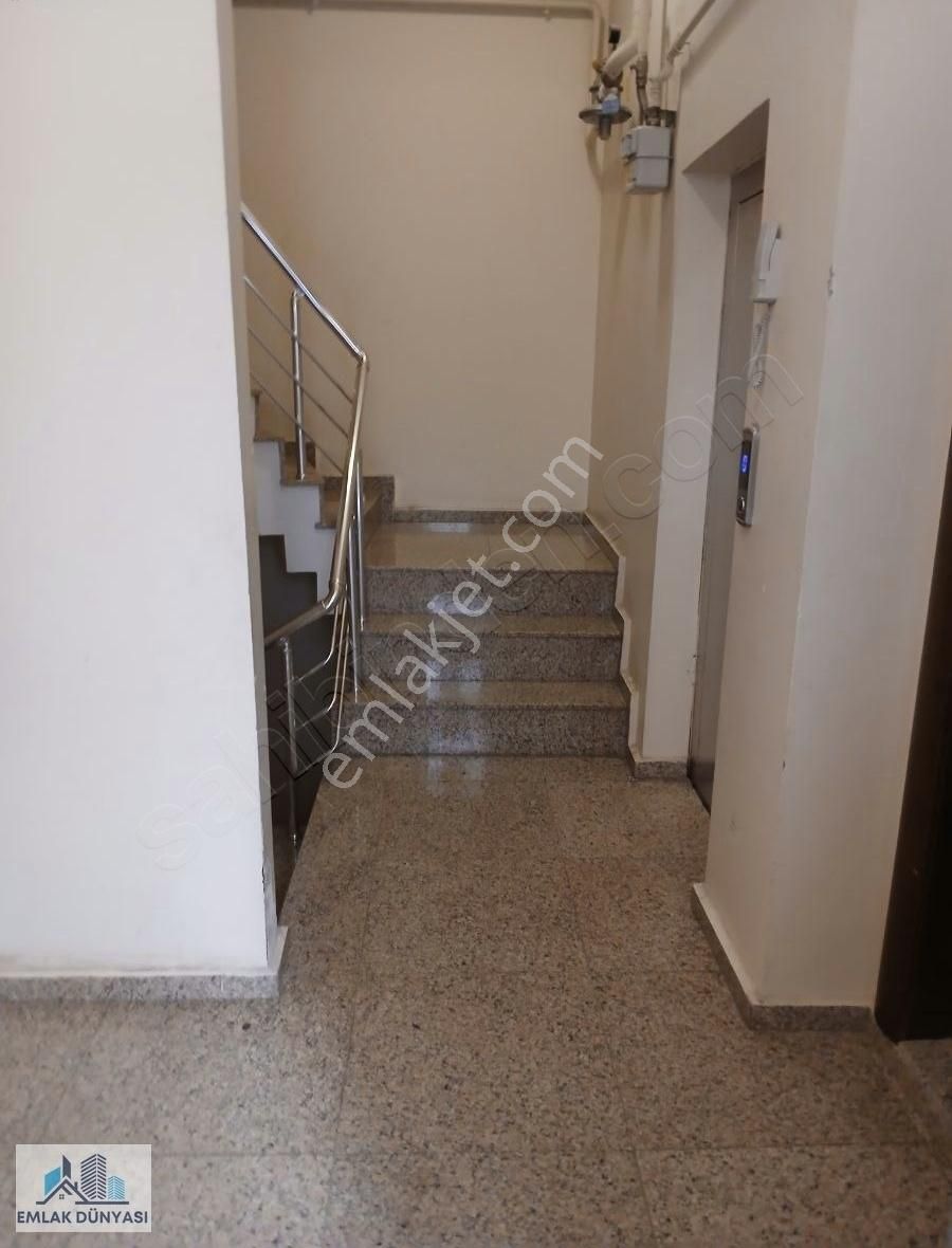 İdeal Tepede Metroya 1o Dk_ Geniş Kullanışlı 2+1 Çift Balkonlu - Görsel 16