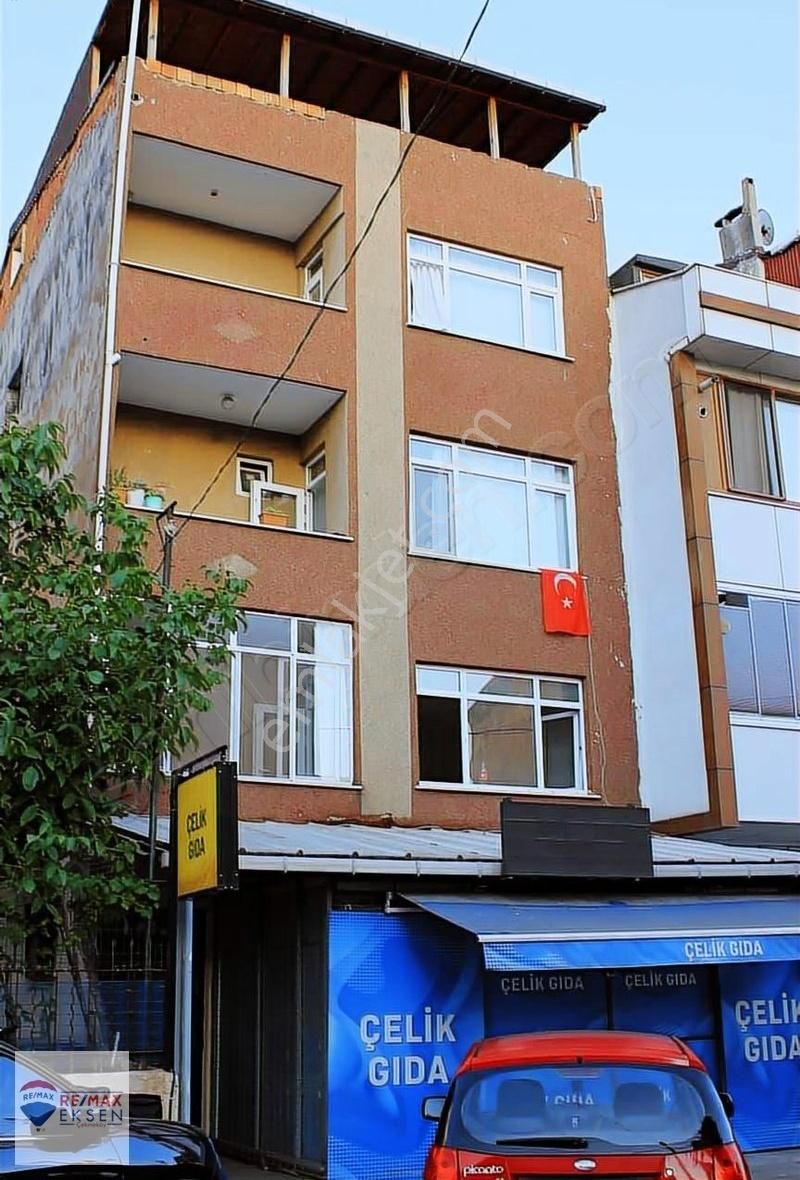 Ataşehir Esatpaşa Mh Geniş Mutfaklı Kiralık Daire 2+1