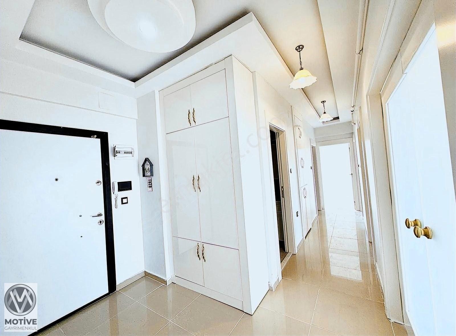 Site İçerisinde Kiralık 2+1 Daire 7/24 Güvenlikli