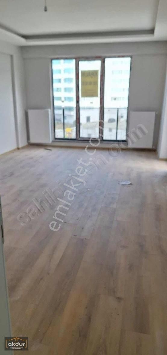 Akdur Dan Hasköyde Kiralık 3+1