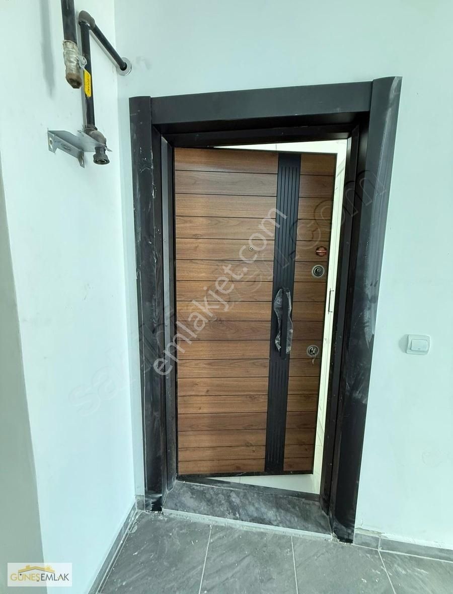 Güneş Emlaktan Yeni Mahallede Satılık Sıfır Daire - Görsel 13