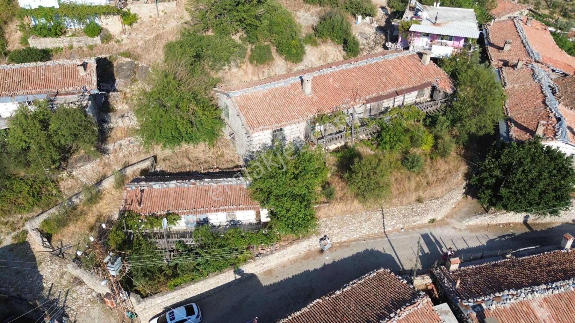 Antalya Akseki Hocaköy De Satılık Müstakil 2 Katlı Taş Ev