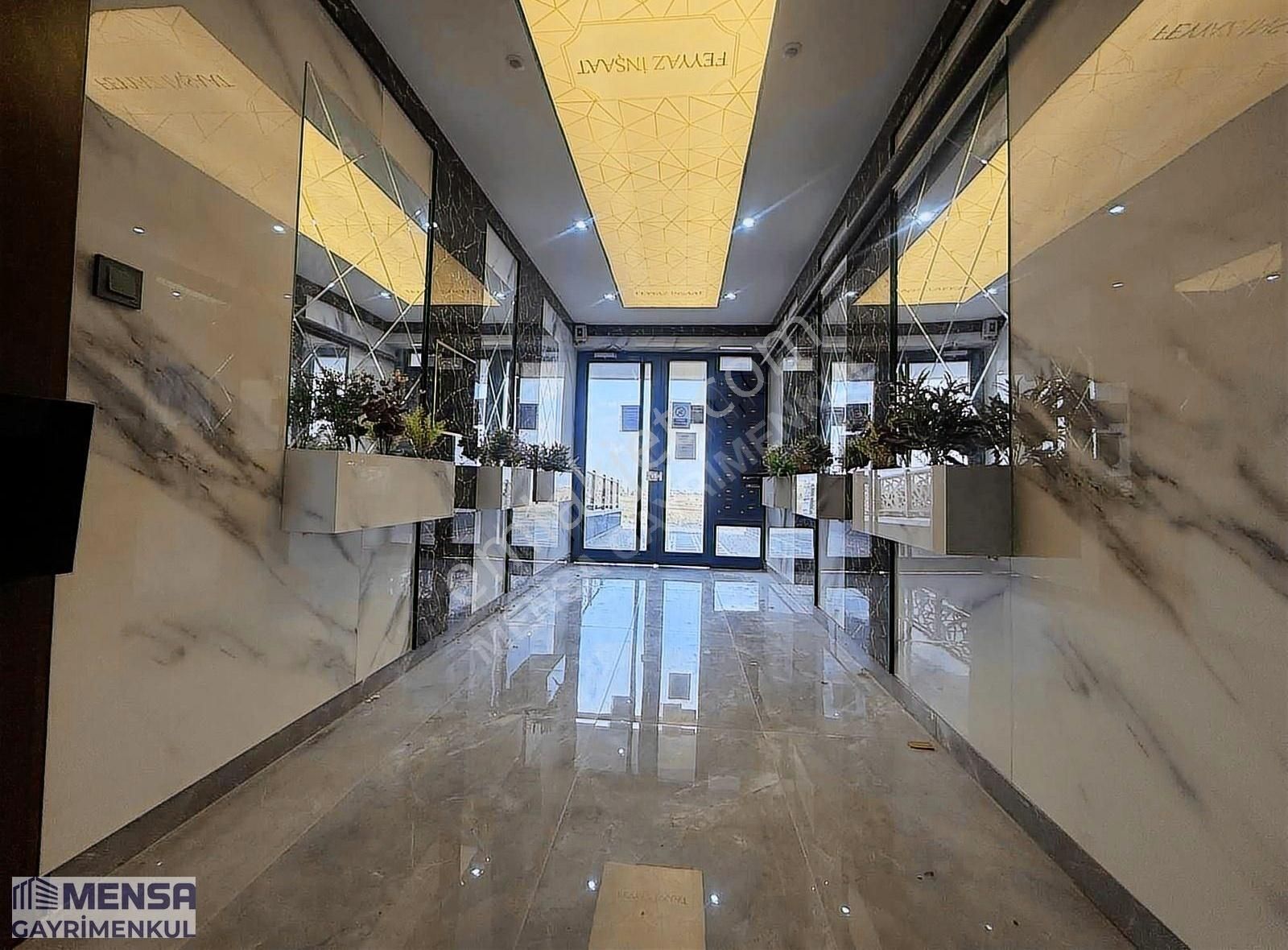 Mensa'dan Sıfır Binada Geniş E.banyolu Teras Balkonlu 3+1 - Görsel 4