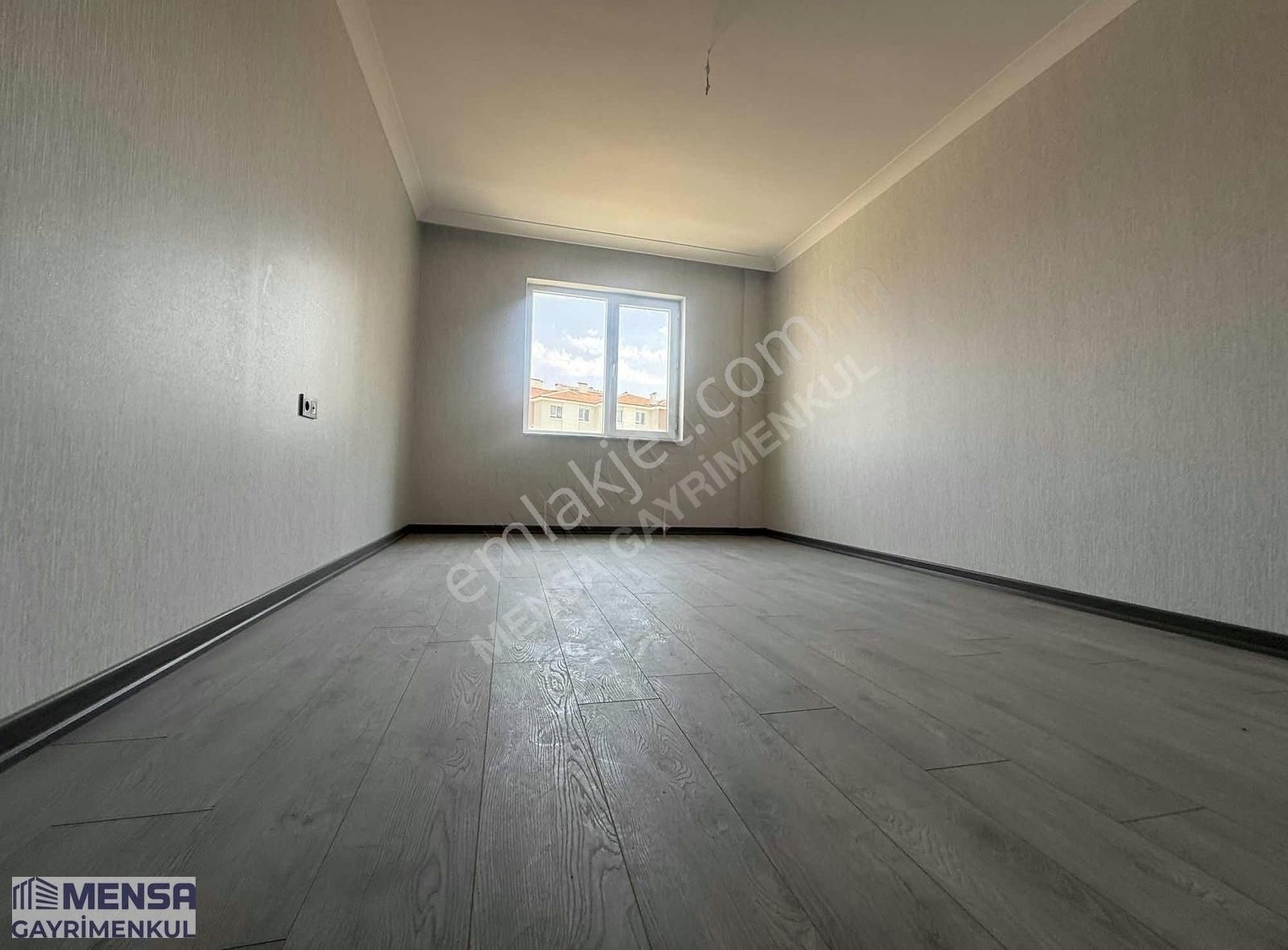 Mensa'dan Sıfır Binada Geniş E.banyolu Teras Balkonlu 3+1 - Görsel 26