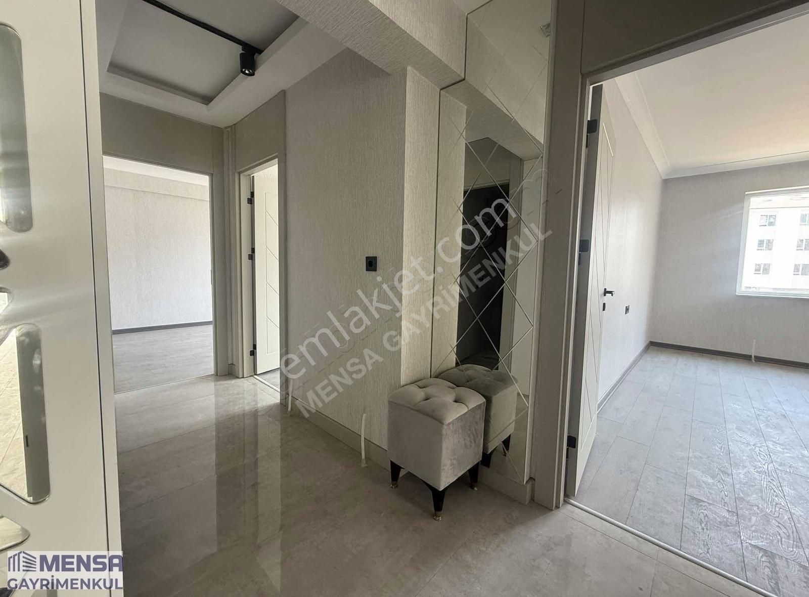 Mensa'dan Sıfır Binada Geniş E.banyolu Teras Balkonlu 3+1 - Görsel 15