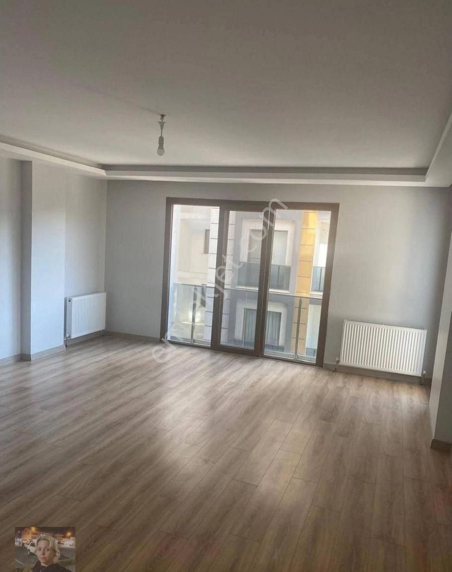 Büşra Gayrimenkulden Lüx Daire 3+1 Kat3 Site İçinde 145m2 Ebeveyin Banyolu Giyinme Odalı - Görsel 11