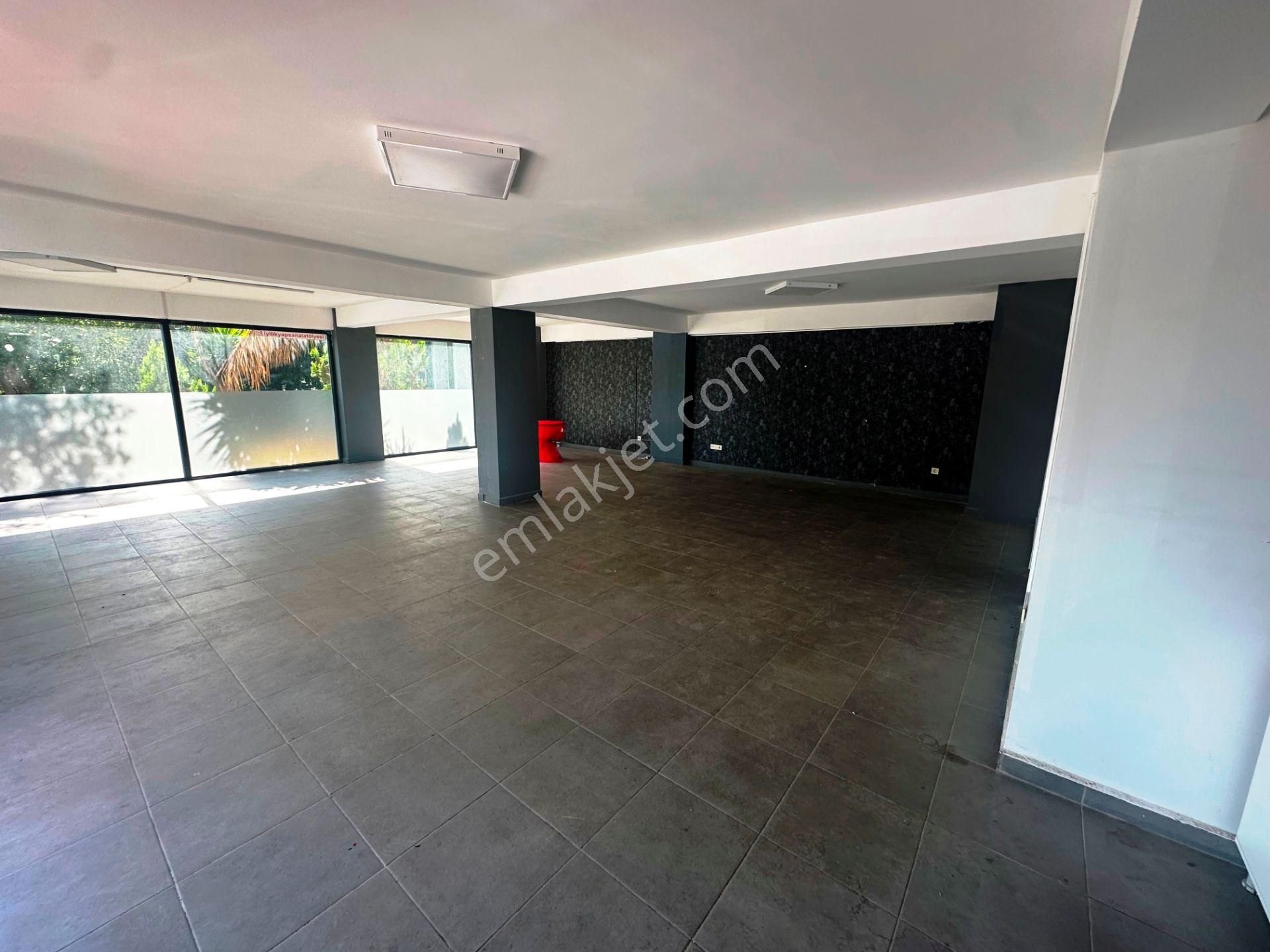 Kartal Meydan'da 5 Yıllık 3 Katlı 350m2 Bacalı Kiralık Bina - Görsel 9