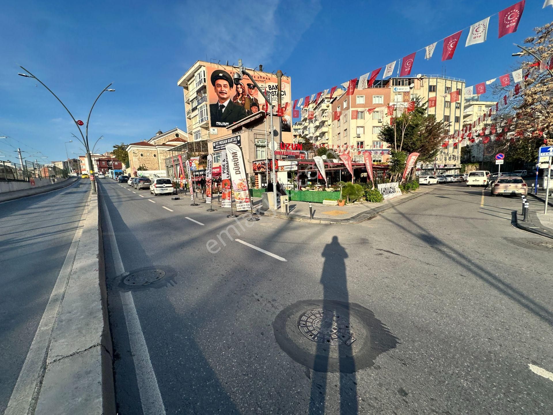 Kartal Meydan'da 5 Yıllık 3 Katlı 350m2 Bacalı Kiralık Bina - Görsel 33