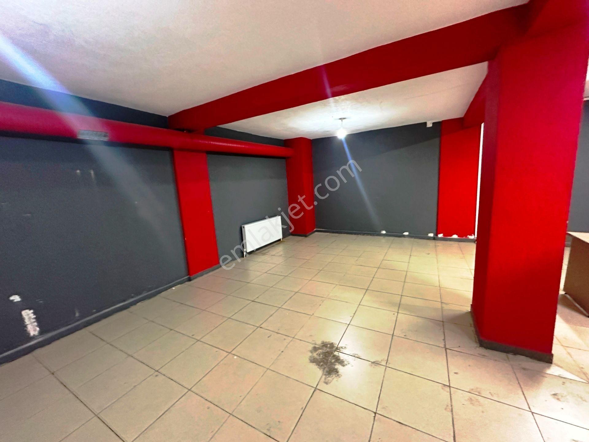 Kartal Meydan'da 5 Yıllık 3 Katlı 350m2 Bacalı Kiralık Bina - Görsel 12