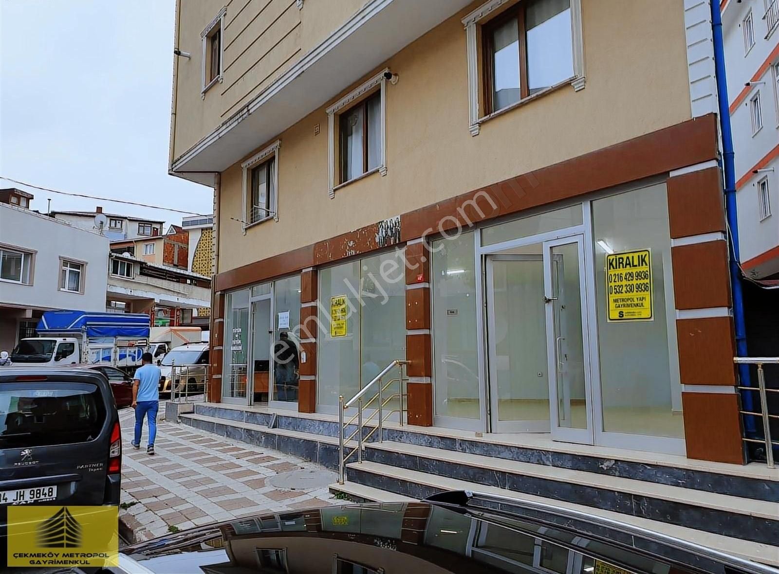 Metropol'den Mukemmel Konumda Cadde Üzeri Kiralık Dükkan Mağaza