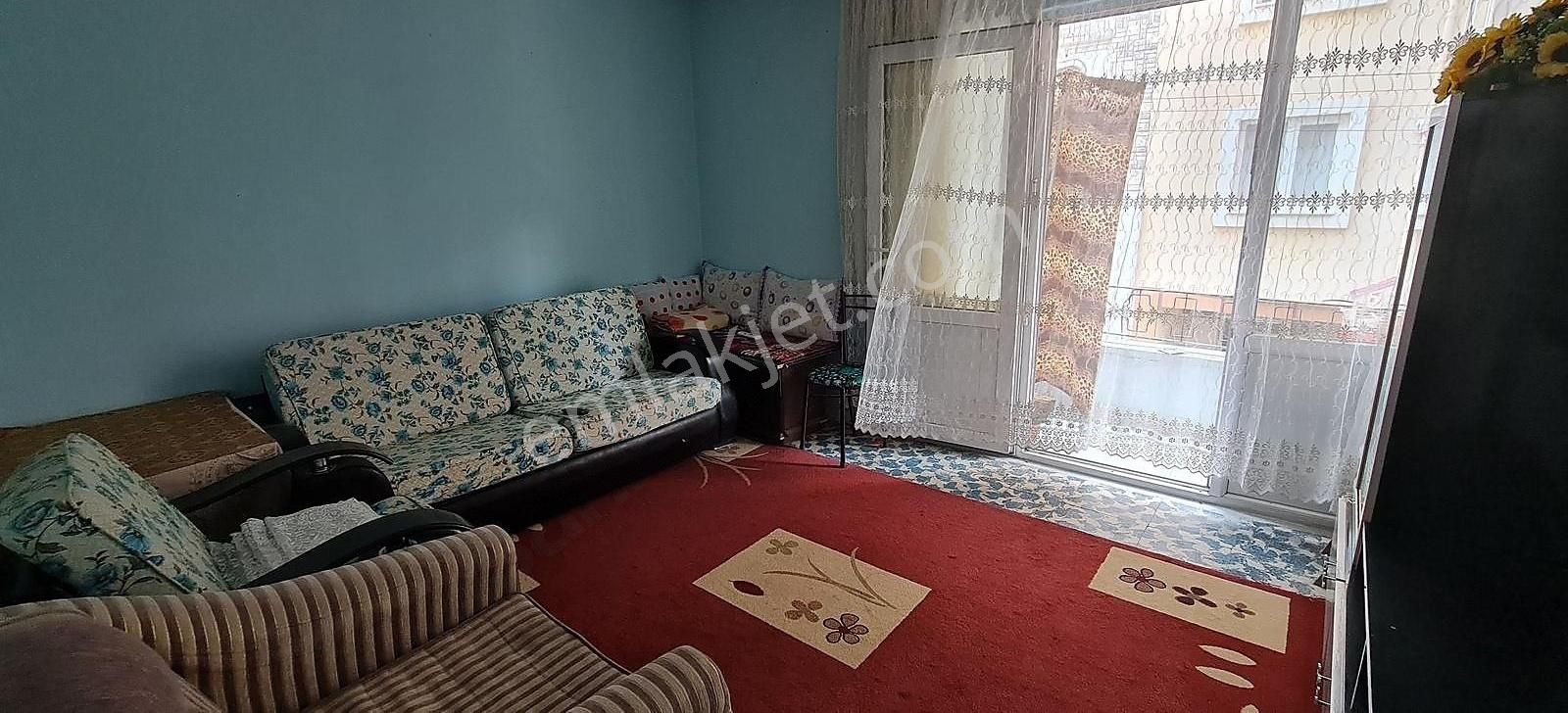 Aydın D.gazi Blv.'da Satılık Yatırımlık, Fırsat 2+1 Daire
