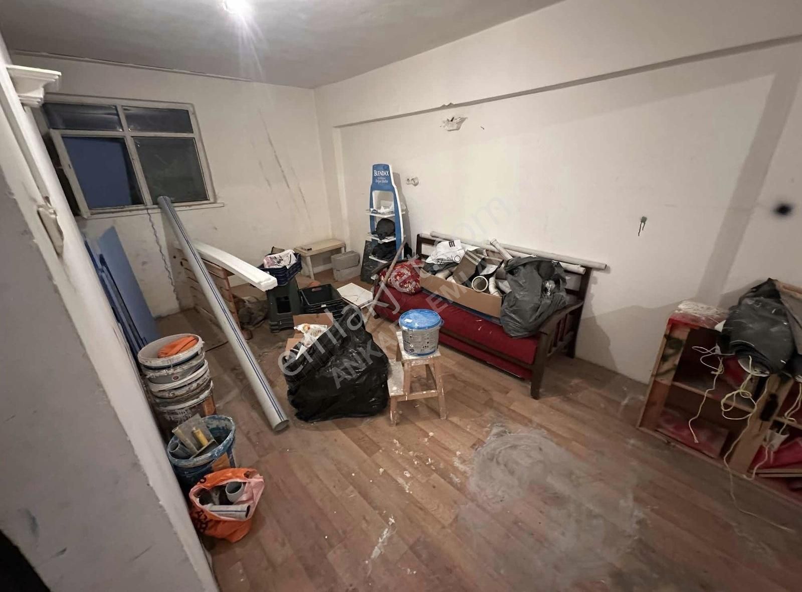 Ankara Emlak'tan Seyranbağları Cadde Üzeri Depolu Satılık Dükkan - Görsel 3